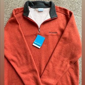NWT Mens Columbia sweatshirt with zipper